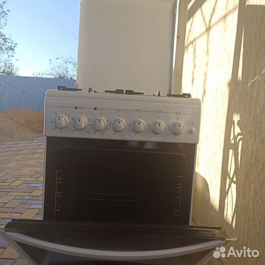 Газовая плита с электрической духовкой Гефест