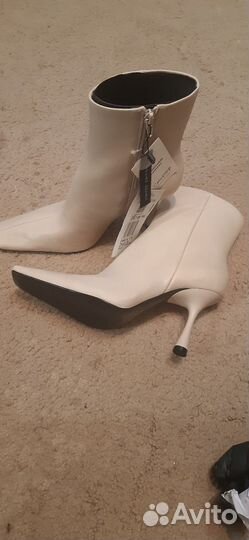 Обувь женская 39 размер новая
