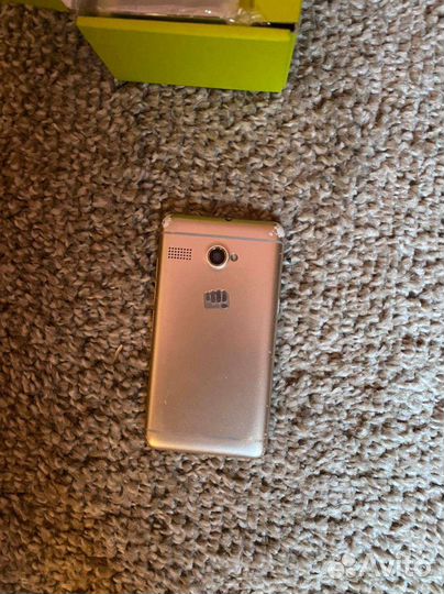 Micromax Q326, 4 ГБ