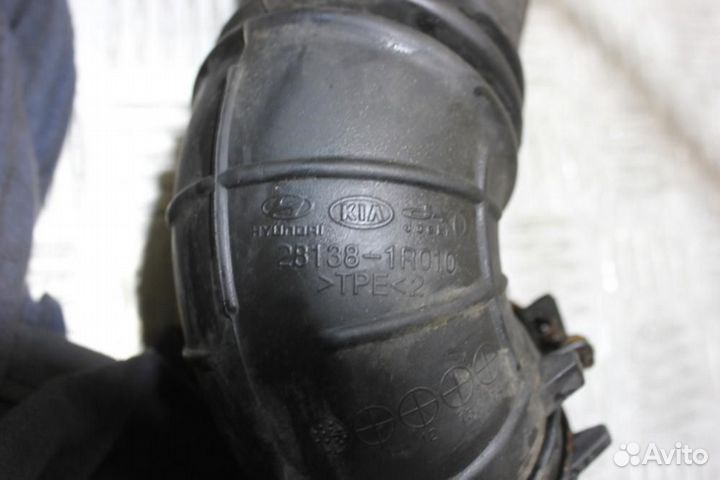 Патрубок воздушного фильтра Hyundai Solaris 2010-2