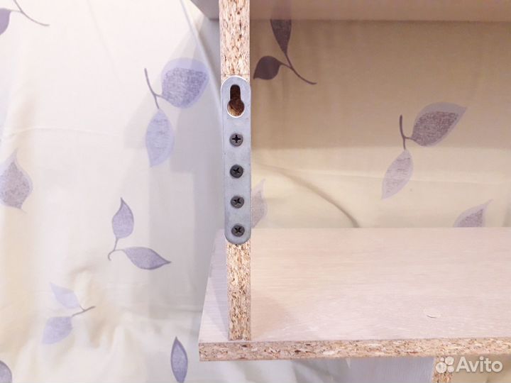 Полка настенная