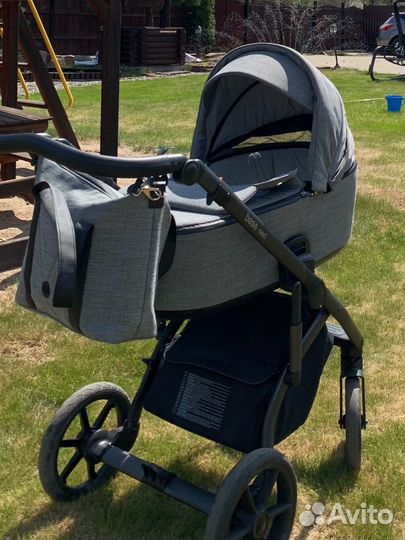 Коляска 3 в 1 Roan bass next 2022