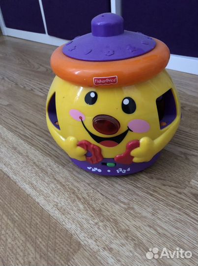 Музыкальный сортер Fisher Price и жираф Playskool