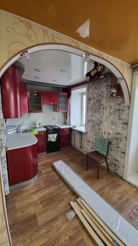 2-к. квартира, 45 м², 4/4 эт.