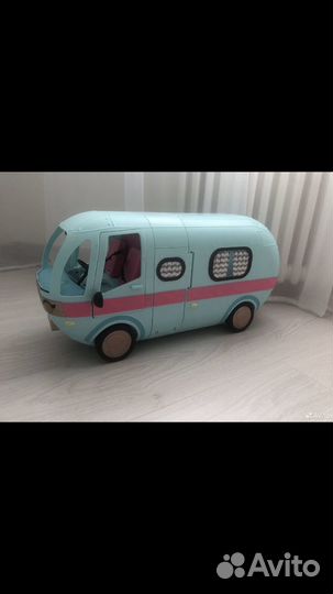 Коробка игрушек и много других