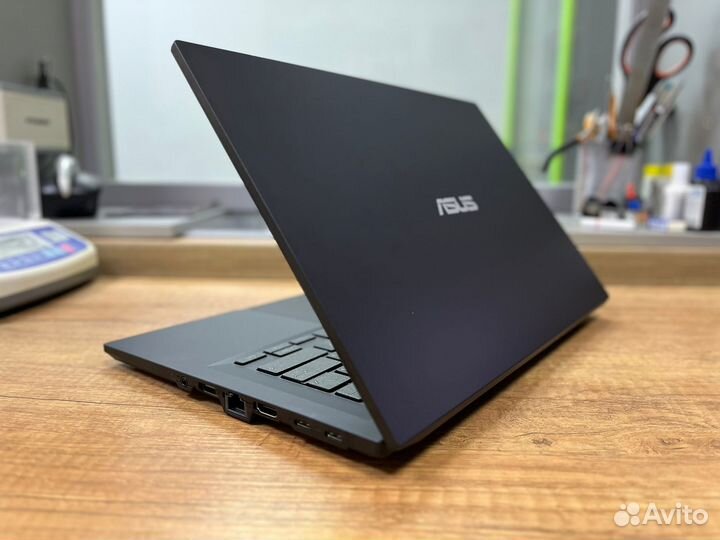 Ноутбук asus ExpertBook B1402CBA-EB0604W