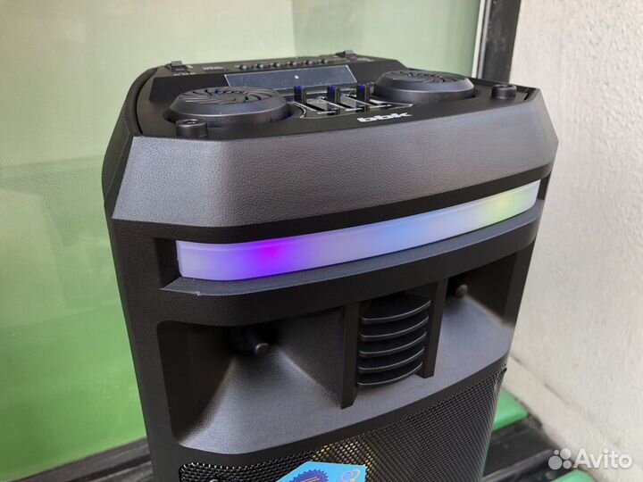 Блютуз колонка большая BBK BTA602 караоке