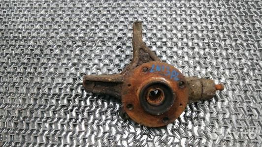 Ступица передняя левая citroen C4 picasso 1 (LNI03