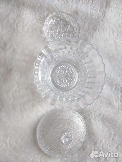 Варенница (фруктовница, конфетница) с крышкой