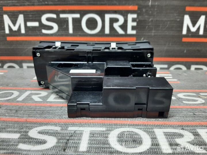 Кнопка стеклоподъемника передняя левая Bmw X5 E53