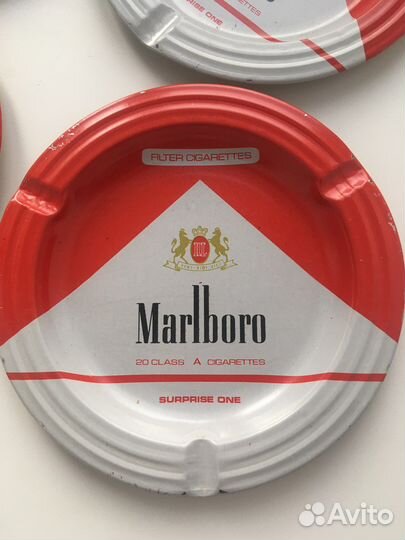 Винтаж. Пепельница Мальборо