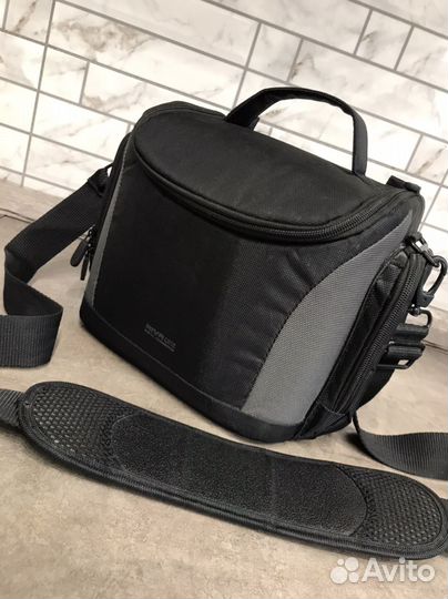 Зеркальный фотоаппарат nikon d3200 бу