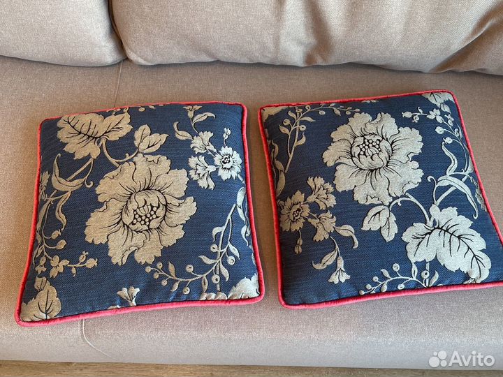 2 подушки Togas