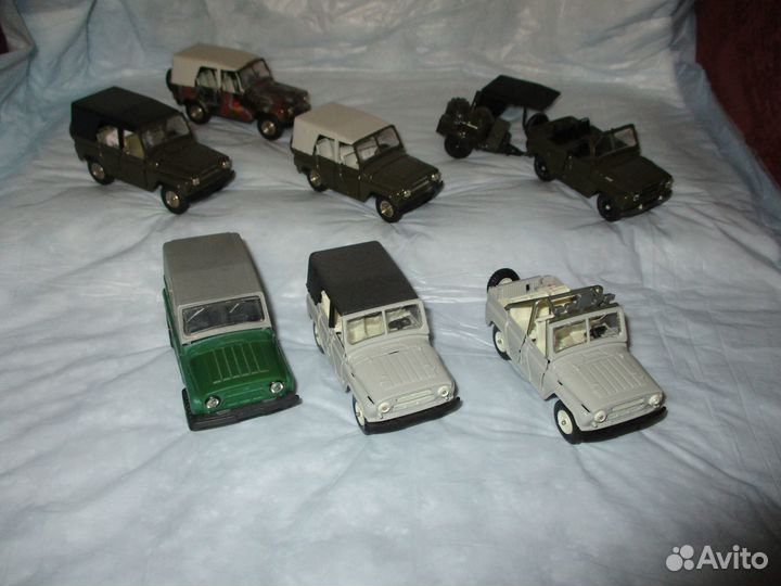 Модель УАЗ 469 1 43