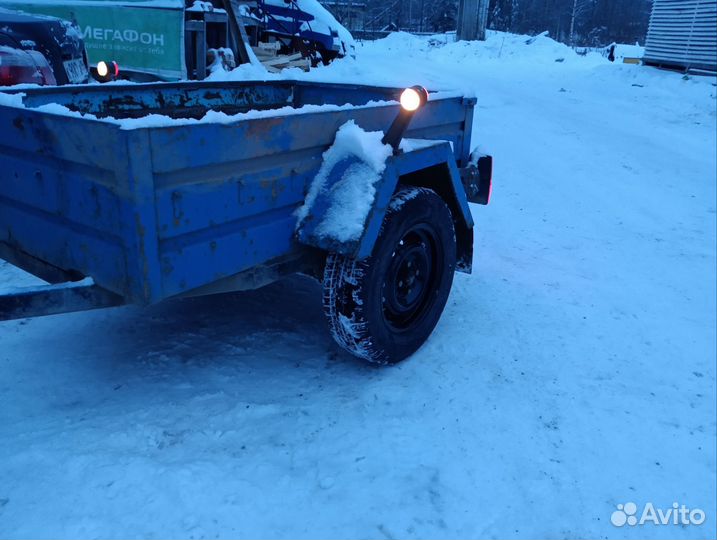 Прицеп на легковой автомобиль