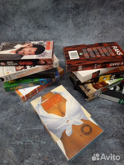 Видео кассеты одним лотом