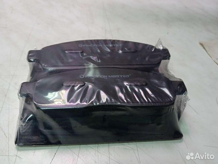 Тормозные колодки передние Ford F-150