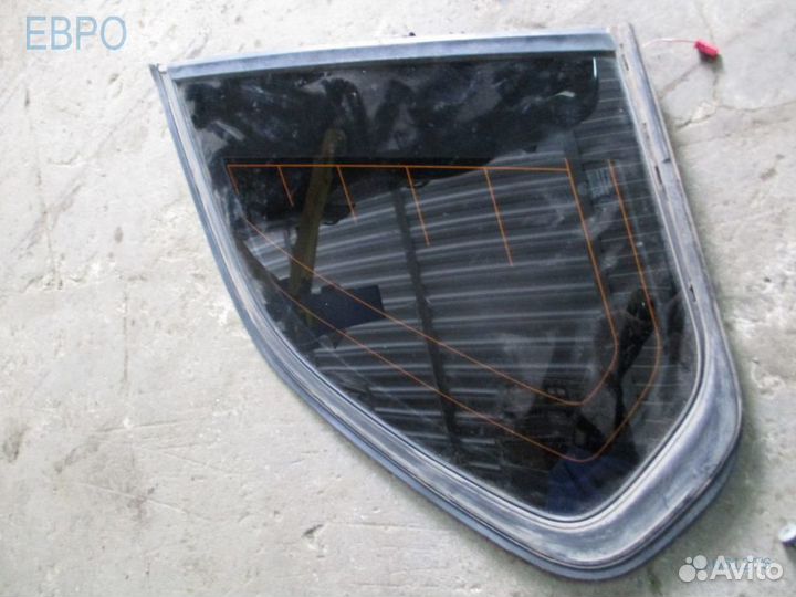 Форточка кузова правая BMW E70 LCI s1061276