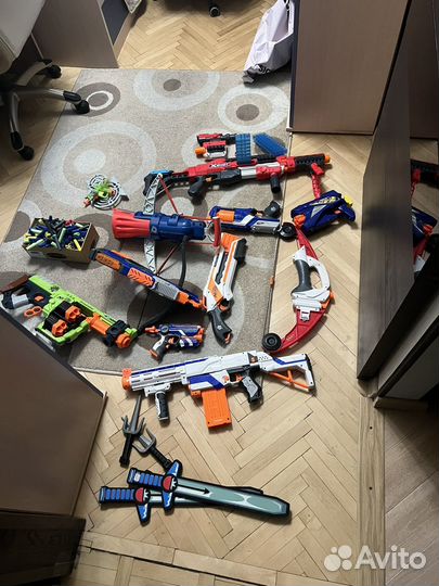 Детские игрушки бластеры нерф лего роботы