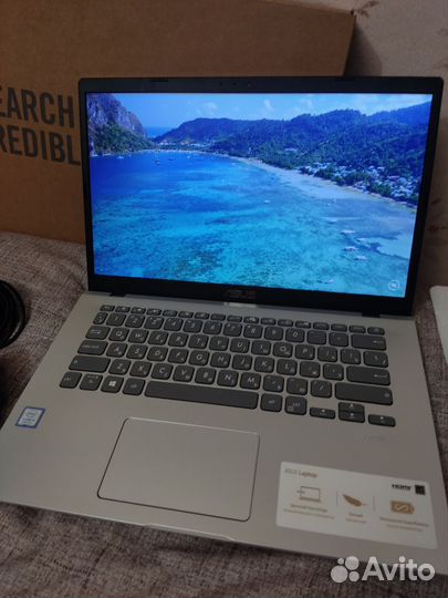 Ноутбук asus UHD 14.1