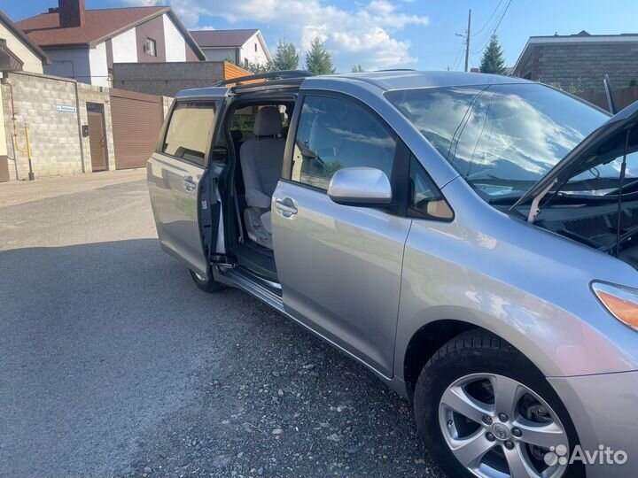 Toyota Sienna 3.5 AT, 2016, 88 280 км