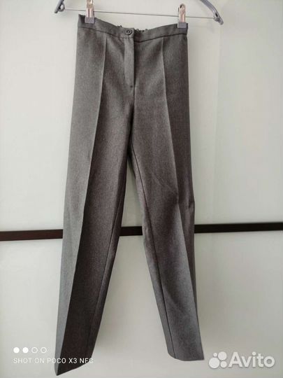 Очень красивая форма. Брюки, жилет. На худенькую д