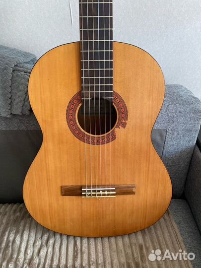 Классическая гитара Yamaha C40M