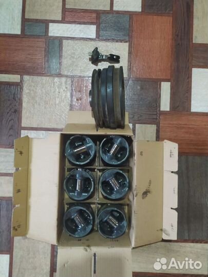 Поршня toyota land cruiser 100 4,2 дизель