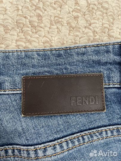 Джинсы fendi
