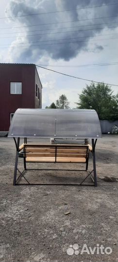 Садовые качели новые