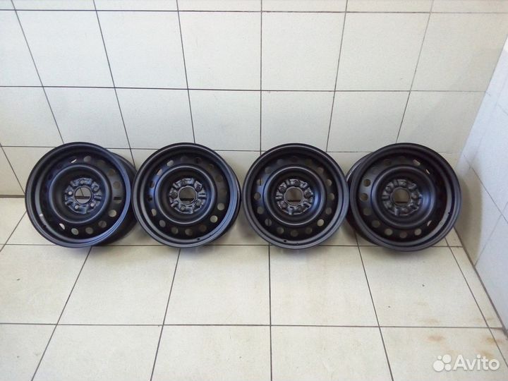552) К-кт дисков ориг штамп R16 nissan 4х114,3