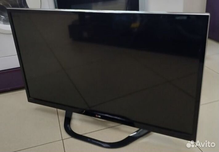 Телевизор smart tv lg 108