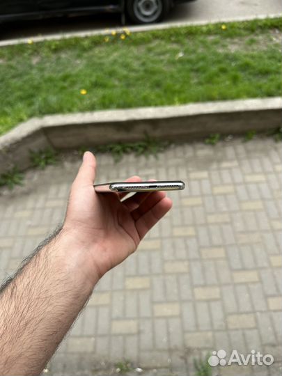 iPhone X, 256 ГБ