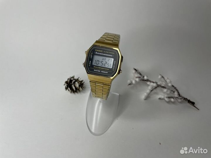Часы Casio