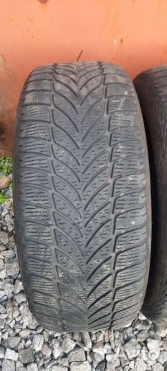 Goodyear UltraGrip Ice 2 205/55 R16
