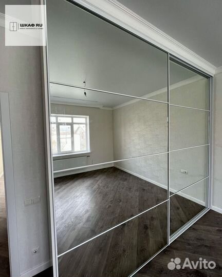 Шкаф распашной с фрезерованными фасадами