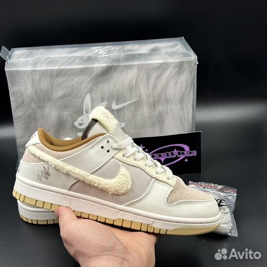 Кроссовки Nike Dunk Low 'Year of the Rabbit