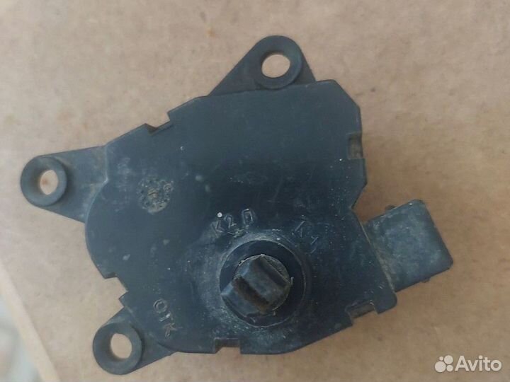 Моторедуктор печки Ваз 2110