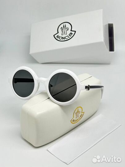 Солнцезащитные очки moncler