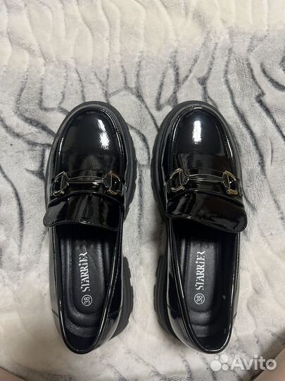 Лоферы женские