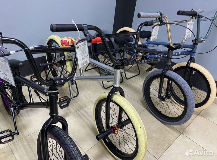 BMX новый Grass hopper
