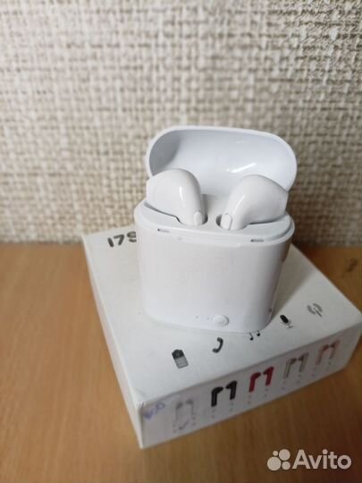 Беспроводные наушники i7s tws