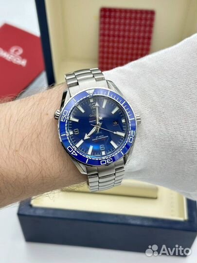 Механические часы Omega Seamaster