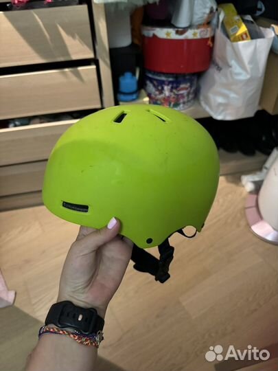 Горнолыжный сноубордический шлем