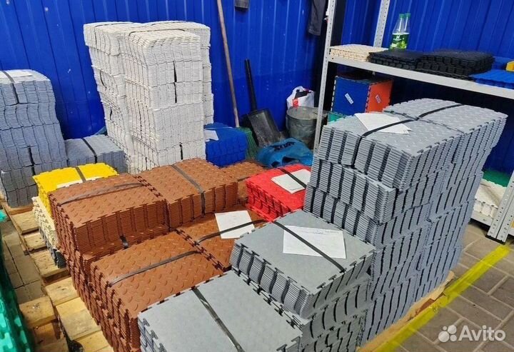 Модульная плитка пвх в фитнес зал