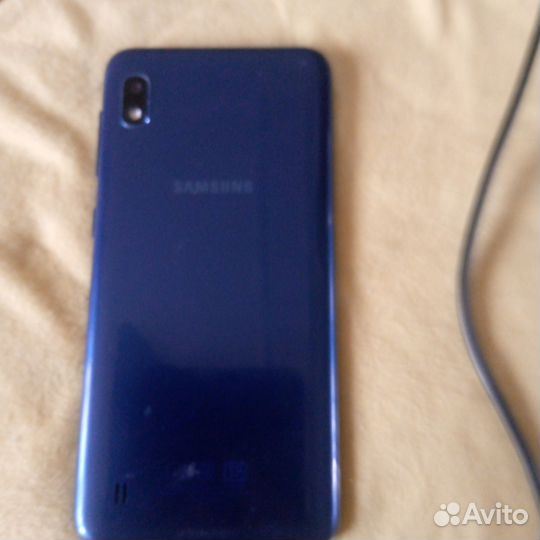 Samsung Galaxy A10, 2/32 ГБ