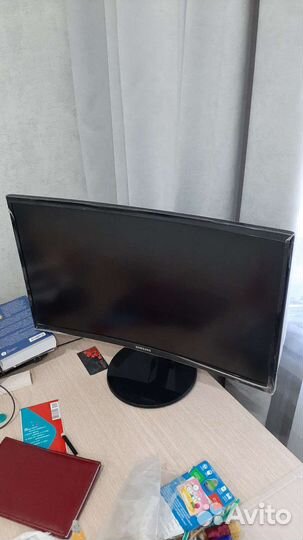 Монитор Samsung