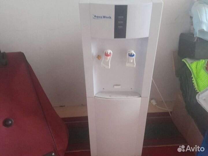 Кулер для воды напольный бу