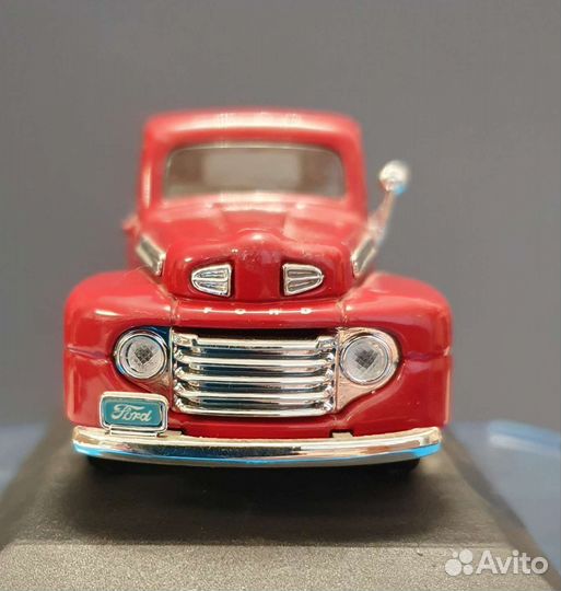 Модель машины 1/43