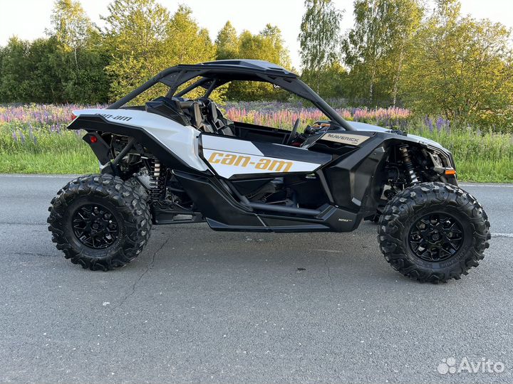 BRP CAN-AM Maverick X3 XDC Turbo 2024 год